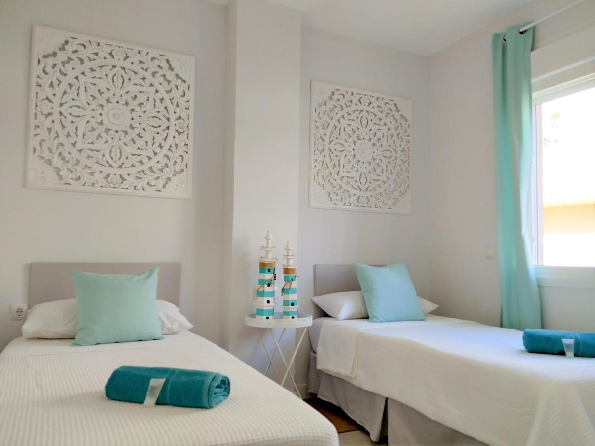 Pena Beach 3 Bedroom Duplex, Bbq, Pool, Sea Views, Benalmádena Εξωτερικό φωτογραφία